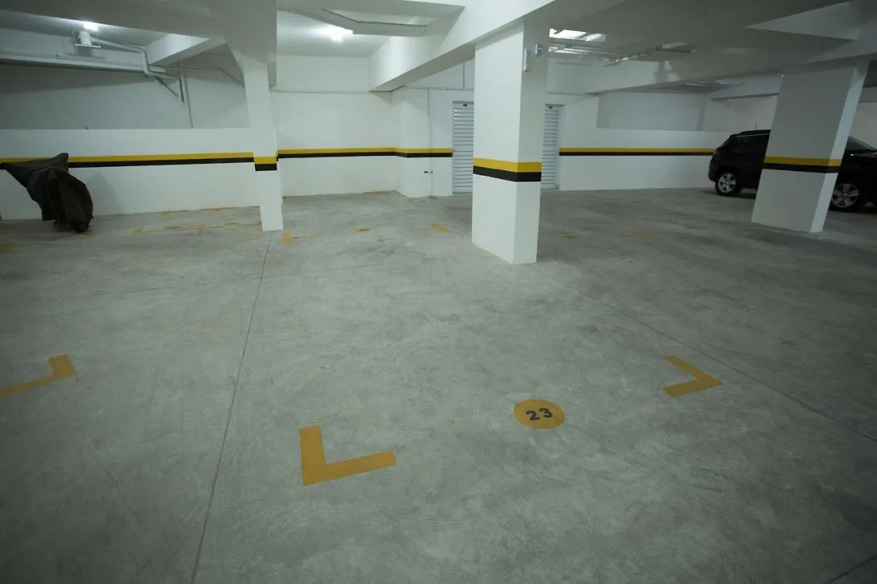 Apto No Centro Com Piscina Rri103 Florianópolis 0*,  البرازيل